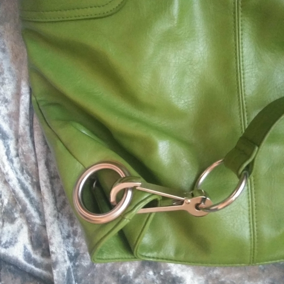 Purse - Picture 2 of 4